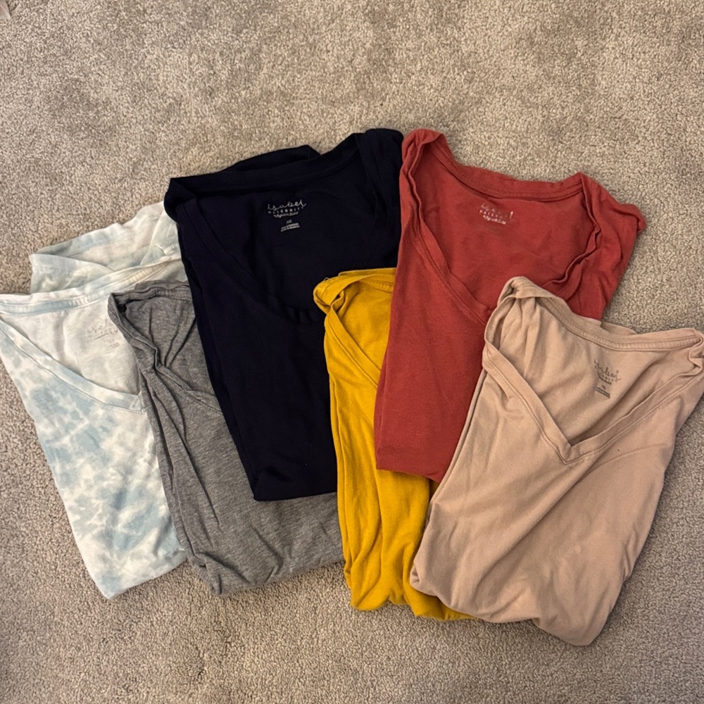 6 Pack Short Sleeve V-Neck Side Shirred Maternity T-Shirt - Isabel Maternity